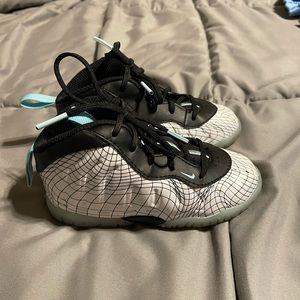 Nike Little Posite One Warped TD shoe